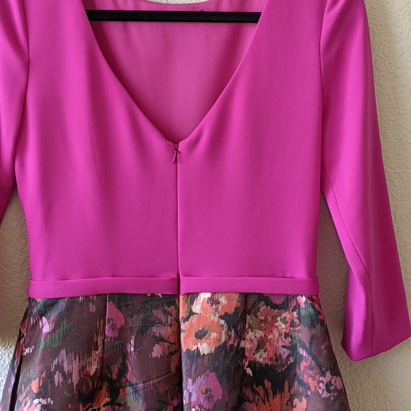 Theia boat-neck 3/4 sleeve gown - Picture 3 of 6